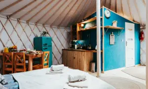 Ile kosztuje nocleg w Energylandii? Sprawdź ceny i opcje zakwaterowania