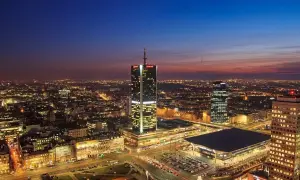 Ile pięter ma hotel Marriott w Warszawie? Zaskakujące szczegóły!