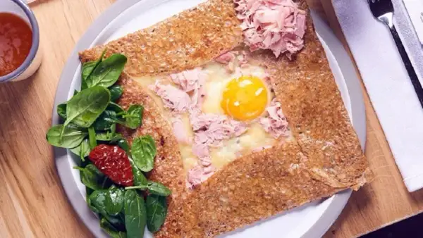 Tanie jedzenie w Paryżu: gdzie zjeść smacznie i niedrogo